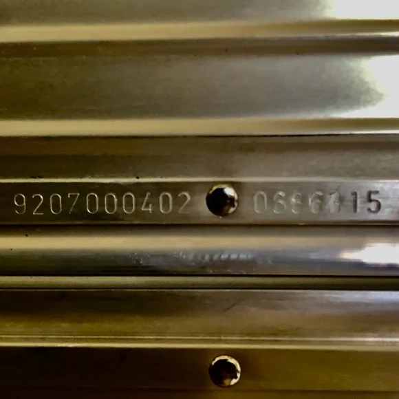 RIMOWA Cabin and Check in Medium. - Picture 7 of 16